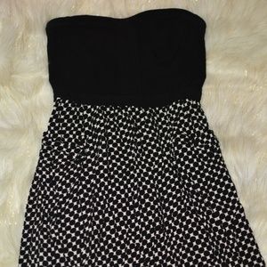 Strapless mini dress with Pockets!